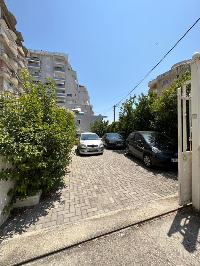 Henfjor & Sarandë