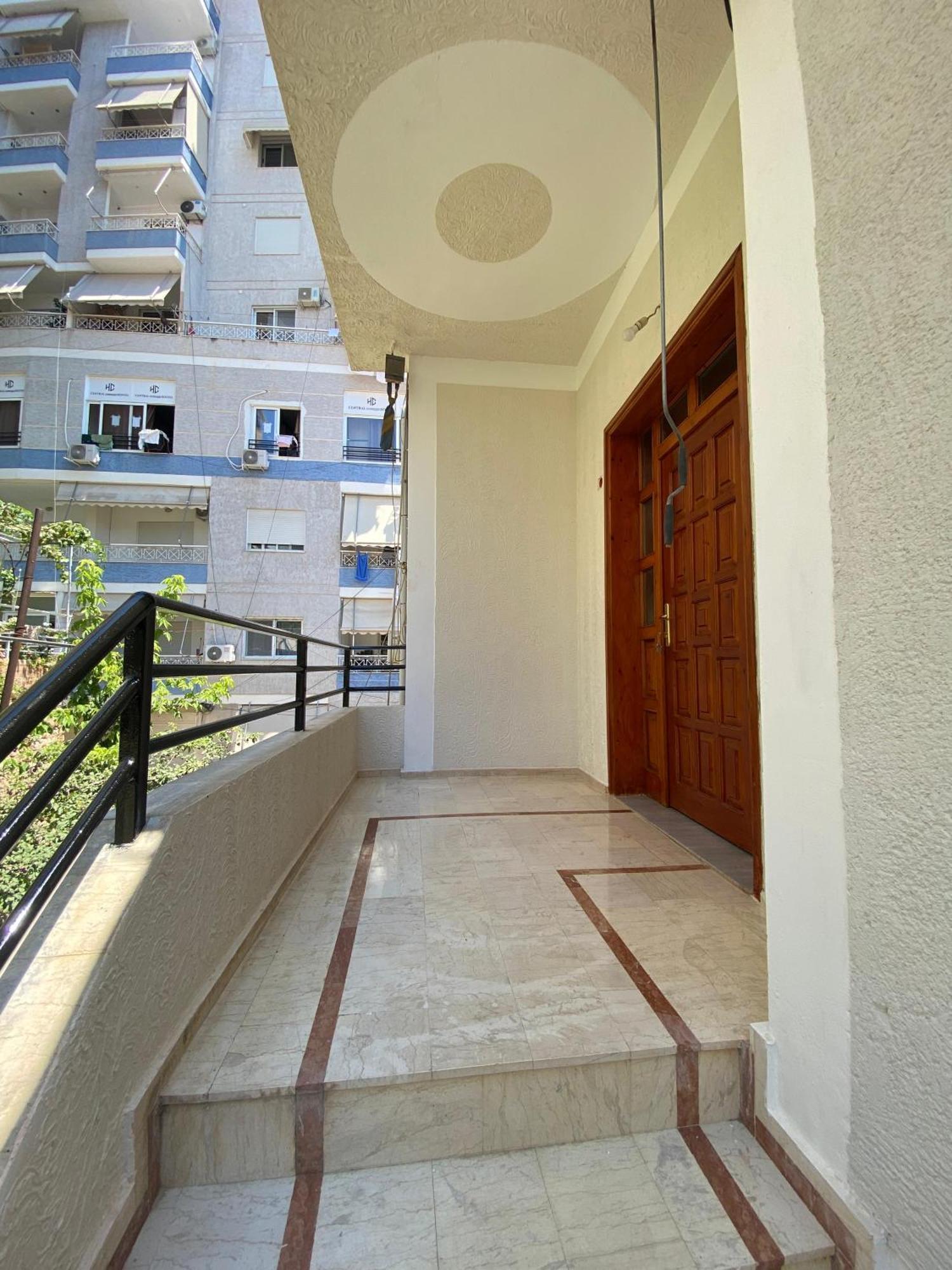 Villa Henfjor & *